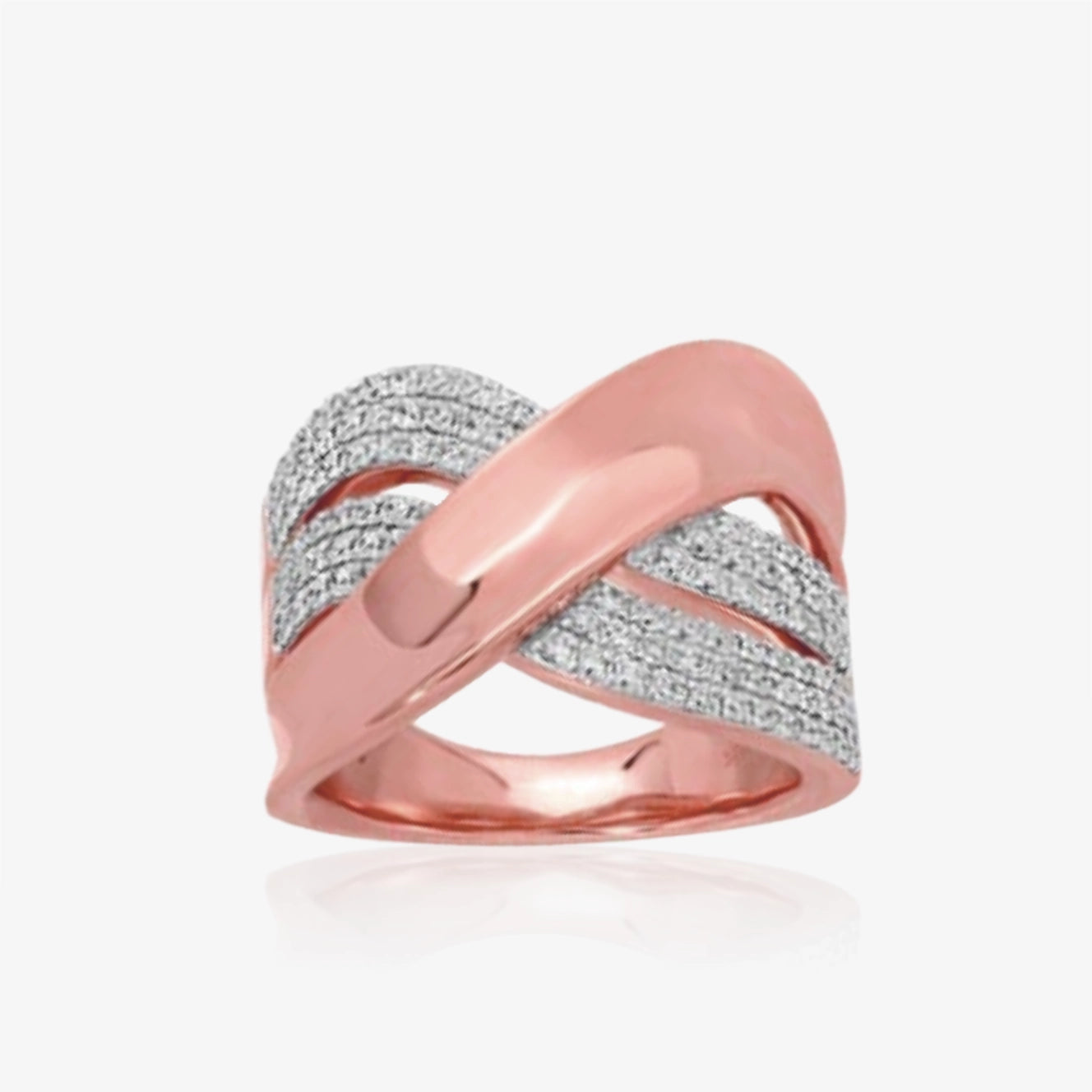 Dos filas de diamantes ondulados con cruz de filas gruesas de oro