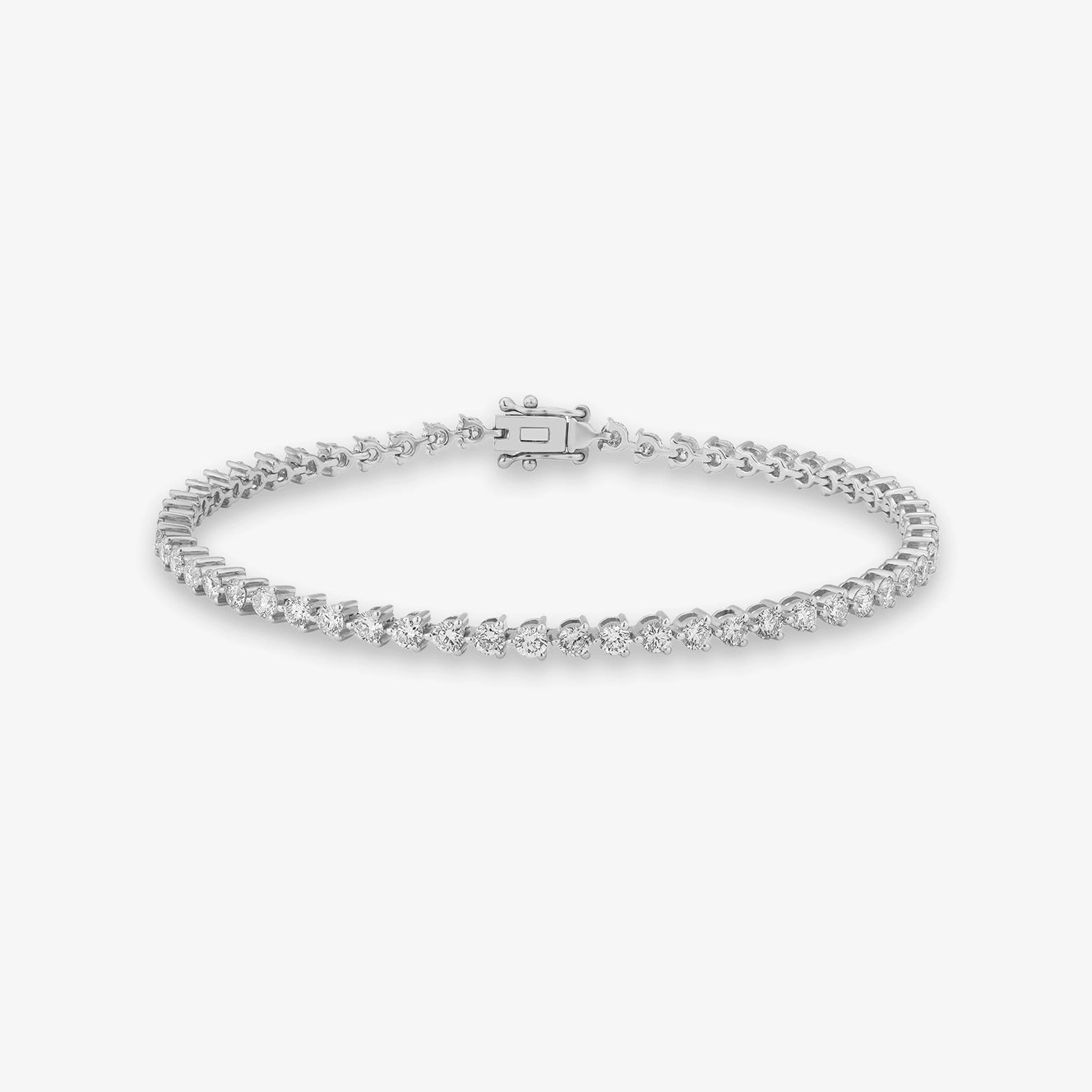 Lab 3 Prongs Tennis Bracelet