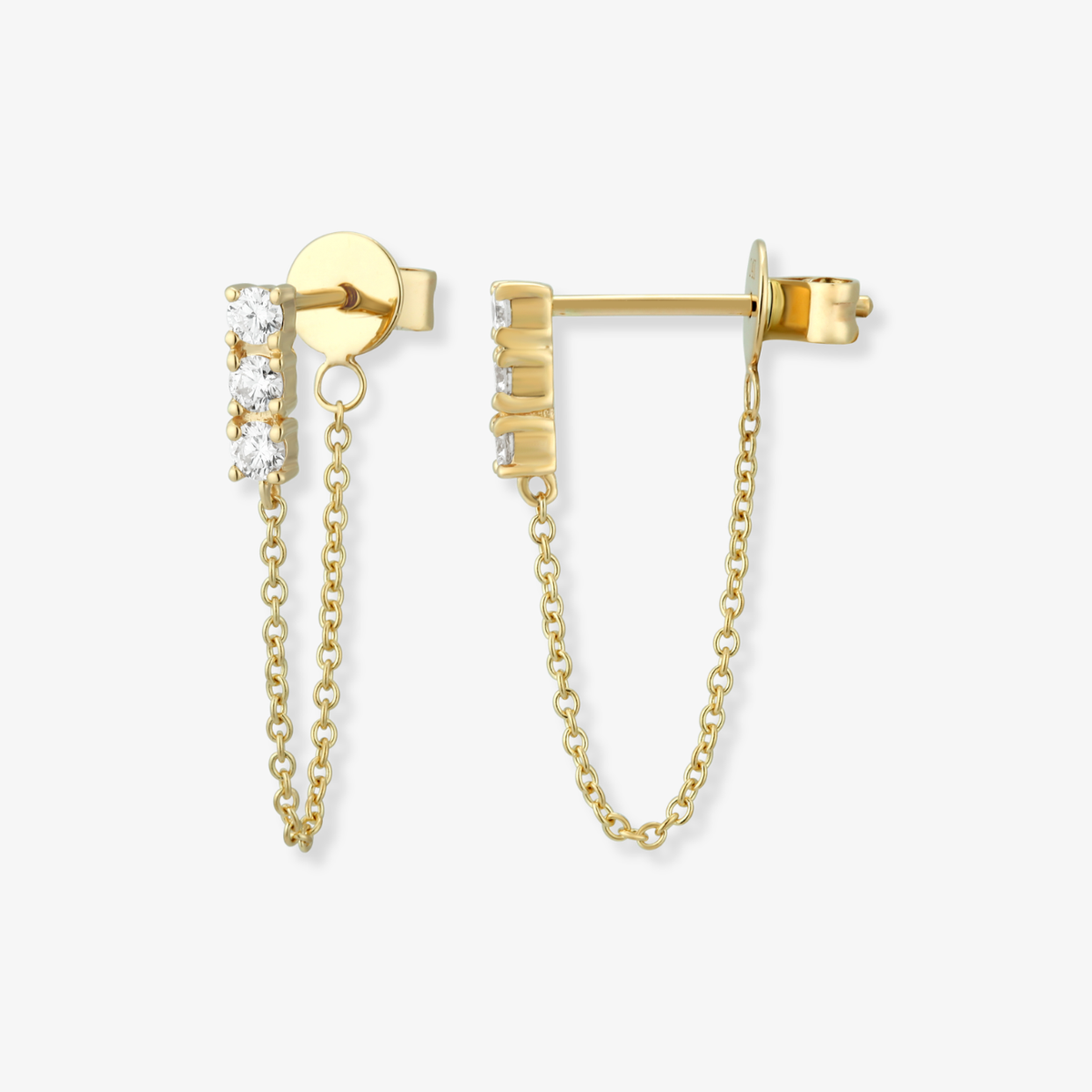 Piercing de tres diamantes