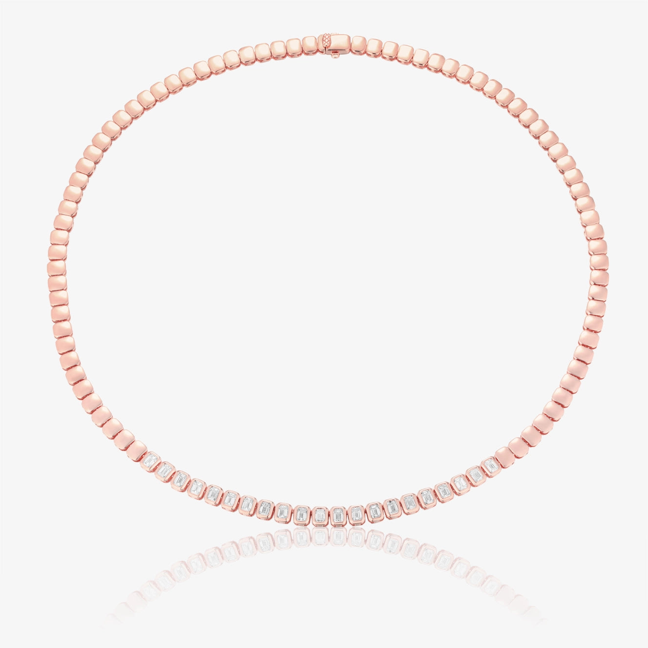 Collar de oro de laboratorio de 3 quilates y diamantes de talla esmeralda