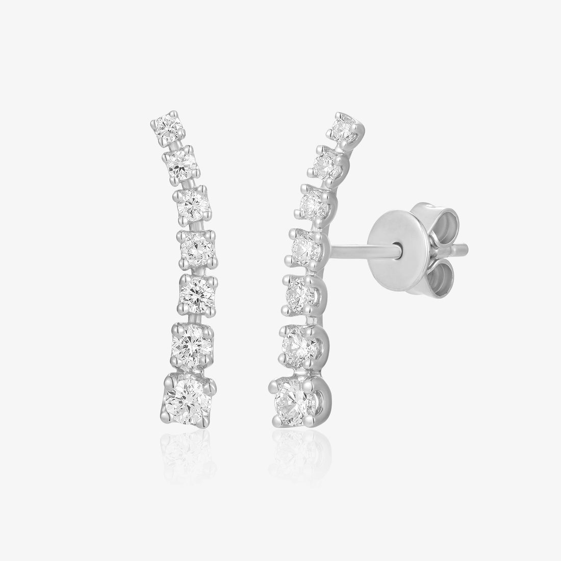 Lab Diamond Graduated 7-Stone Curve Bar Piercing