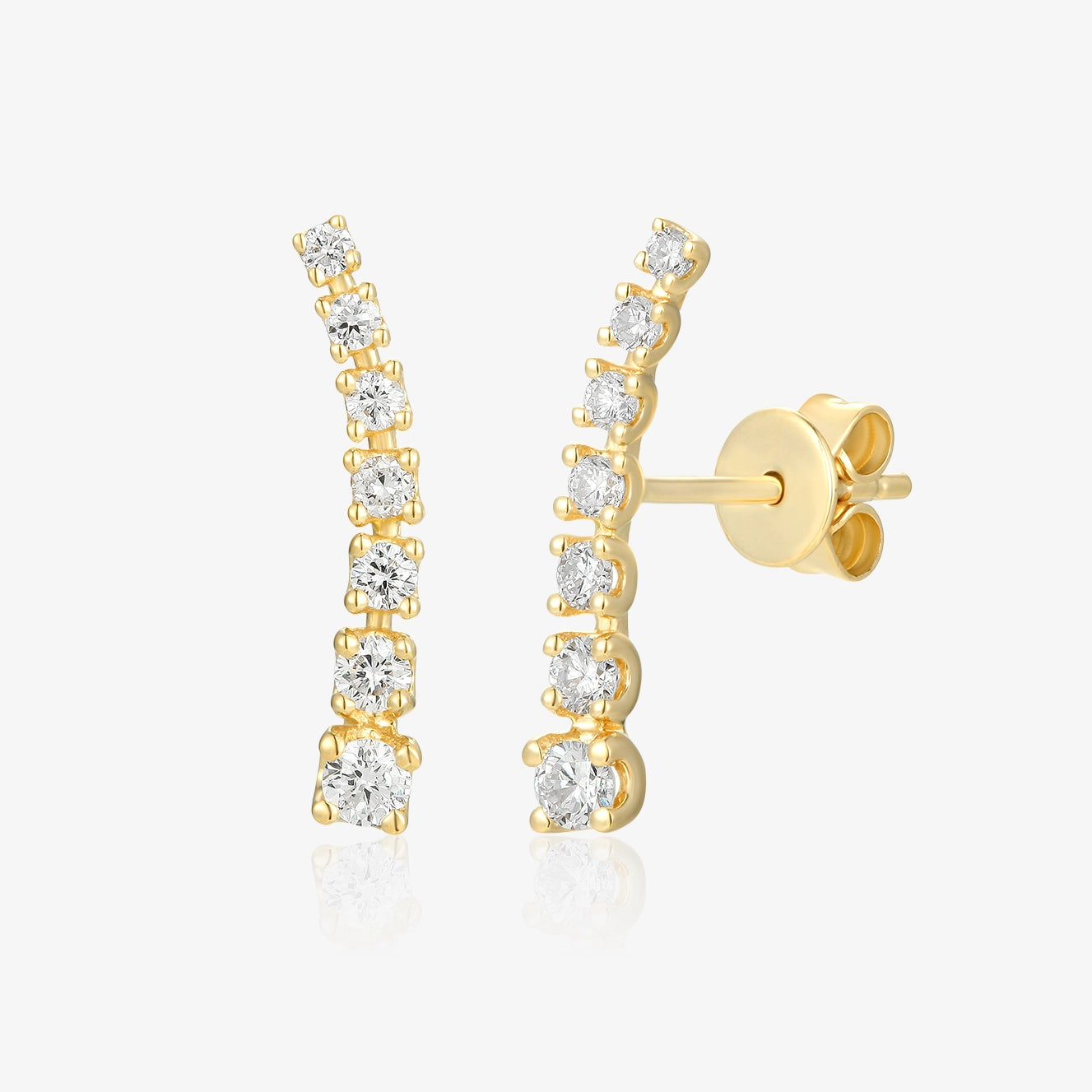 Lab Diamond Graduated 7-Stone Curve Bar Piercing