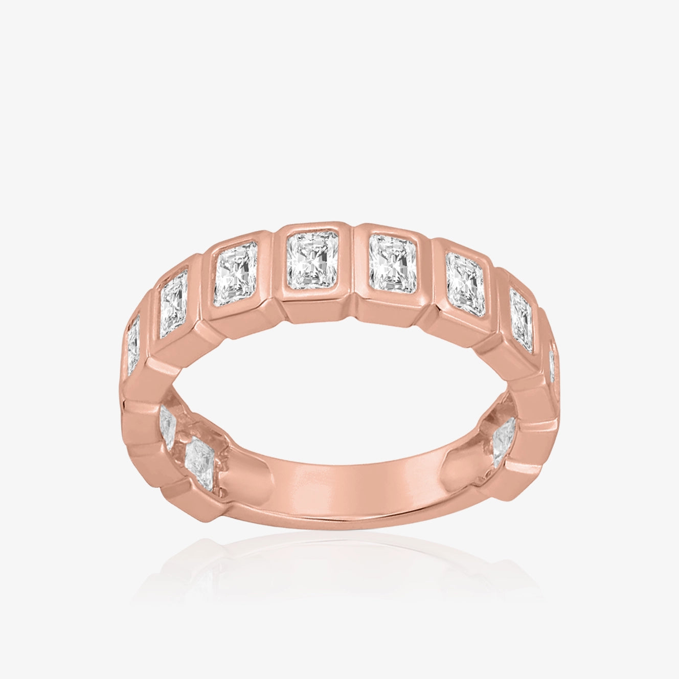 Anillo de eternidad con bisel de corte esmeralda de laboratorio