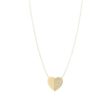 Collar de corazón medio pavé medio oro