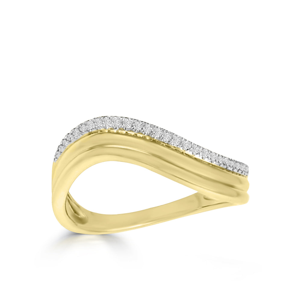 Wavy Triple Band with Diamond Ring